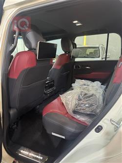 تۆیۆتا لاند کروزەر